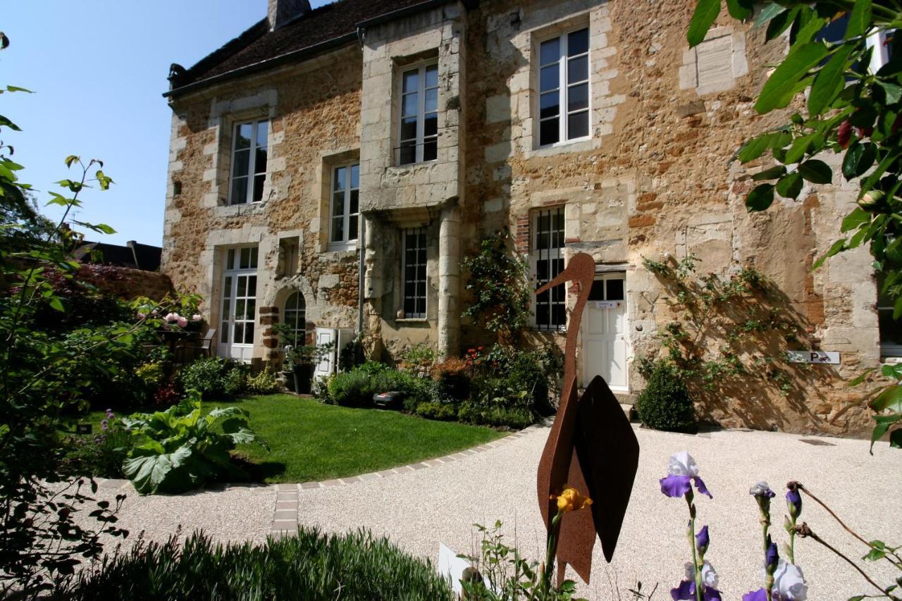 Logis - Hotel & Restaurant Du Tribunal Mortagne-au-Perche Exterior photo
